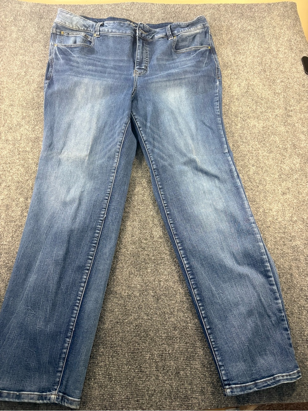 Maurices mid-rise Everflex Straight-Leg Jeans size 20W